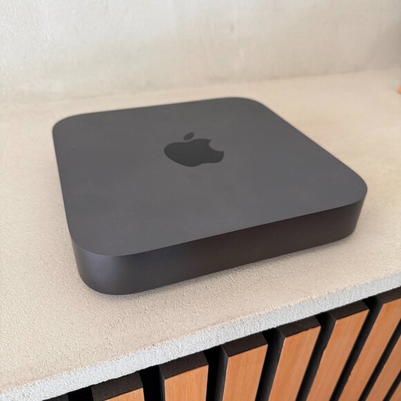 Apple Mac Mini 2018 - Picture 5 of 8